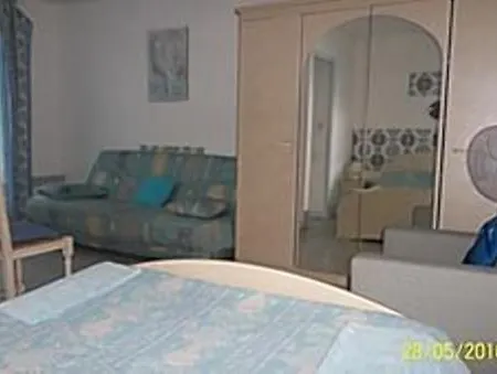 Mas Des Pins Сен-Сиприен